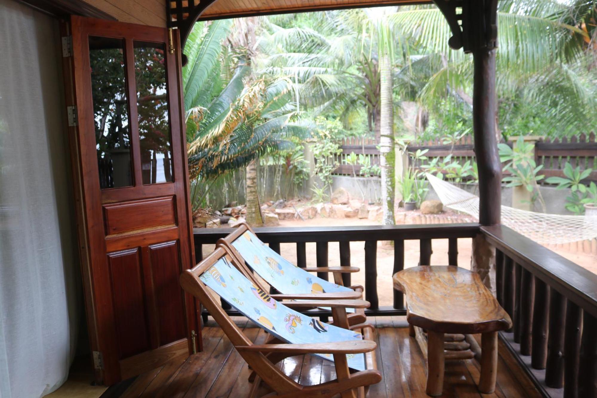 Anse Severe Beach Villas ラ・ディーグ島 エクステリア 写真