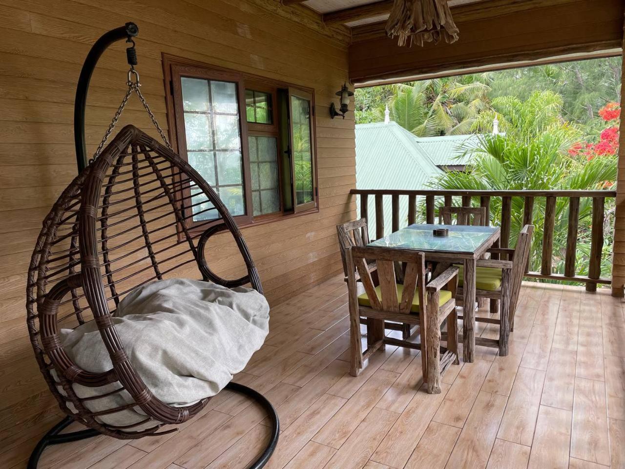 Anse Severe Beach Villas ラ・ディーグ島 エクステリア 写真