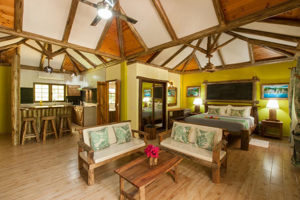 Anse Severe Beach Villas ラ・ディーグ島 エクステリア 写真